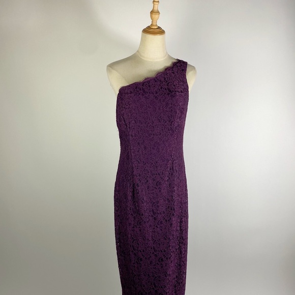 ADRIANNA PAPELL One Shoulder All Over Lace Purple Full Length Maxi Gown 10 - Picture 2 of 9